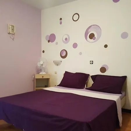 Natalija Apartamento *