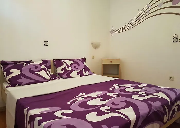 Apartamento Natalija *